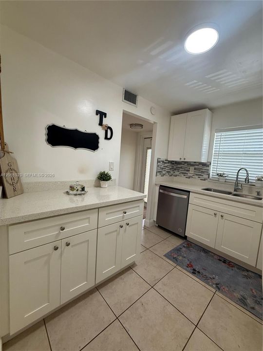 En Venta: $119,999 (1 camas, 1 baños, 850 Pies cuadrados)