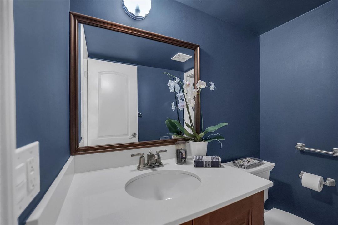 POWDER ROOM