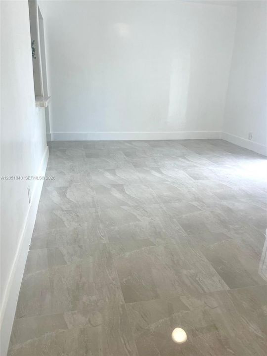 В аренду: $2,350 (2 спален, 1 ванн, 0 Квадратных фут)