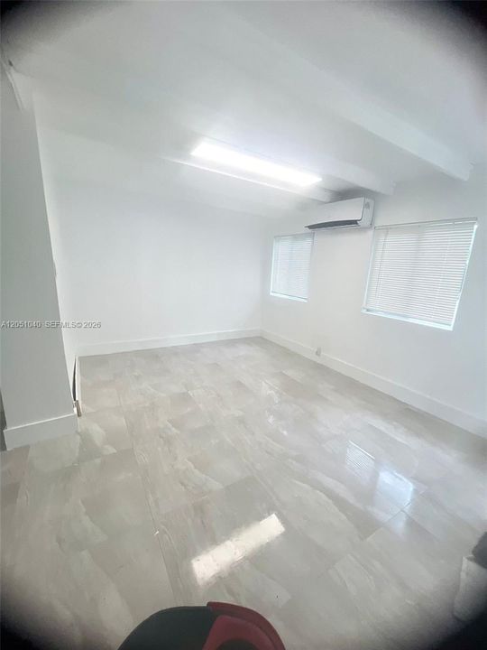 В аренду: $2,350 (2 спален, 1 ванн, 0 Квадратных фут)
