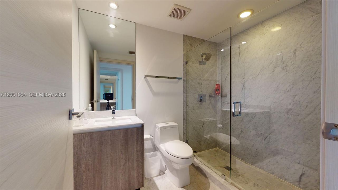 В аренду: $11,500 (3 спален, 4 ванн, 1613 Квадратных фут)
