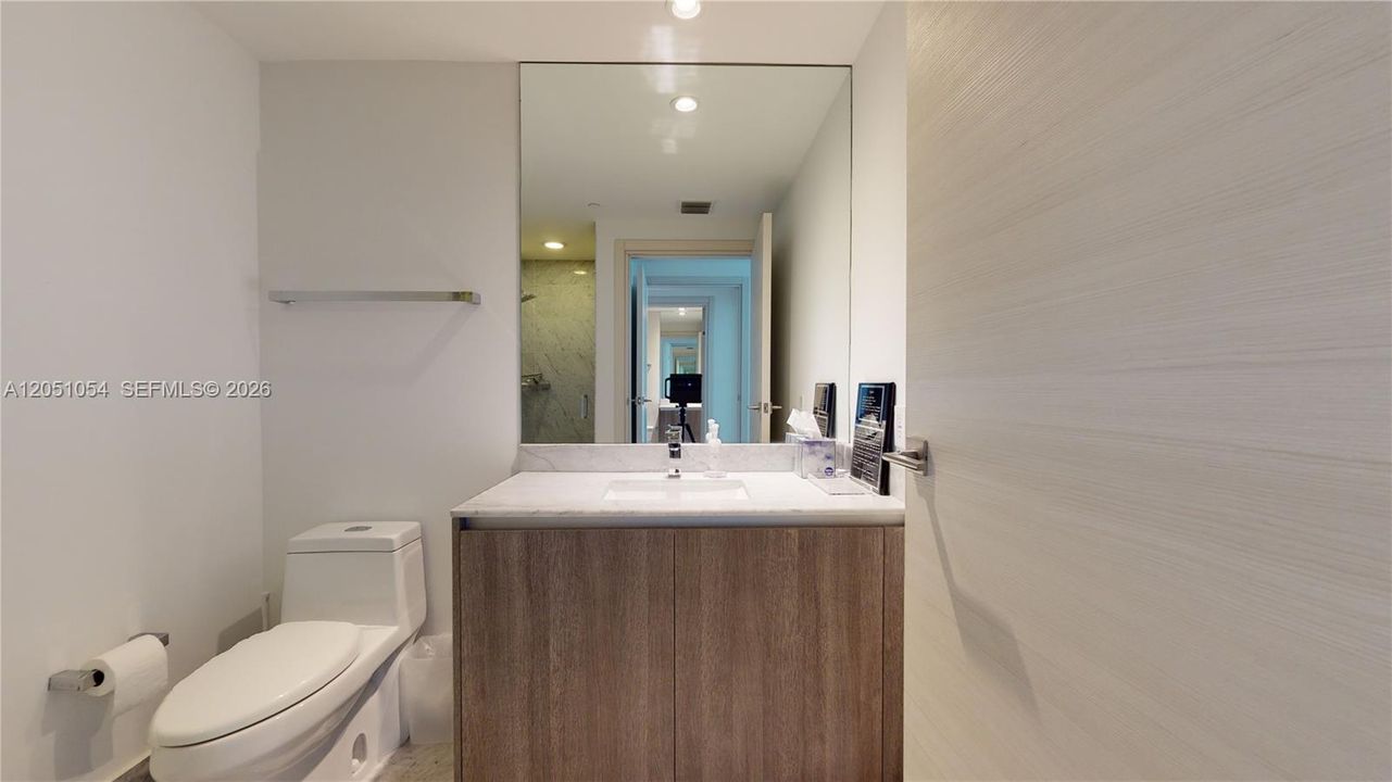 В аренду: $11,500 (3 спален, 4 ванн, 1613 Квадратных фут)