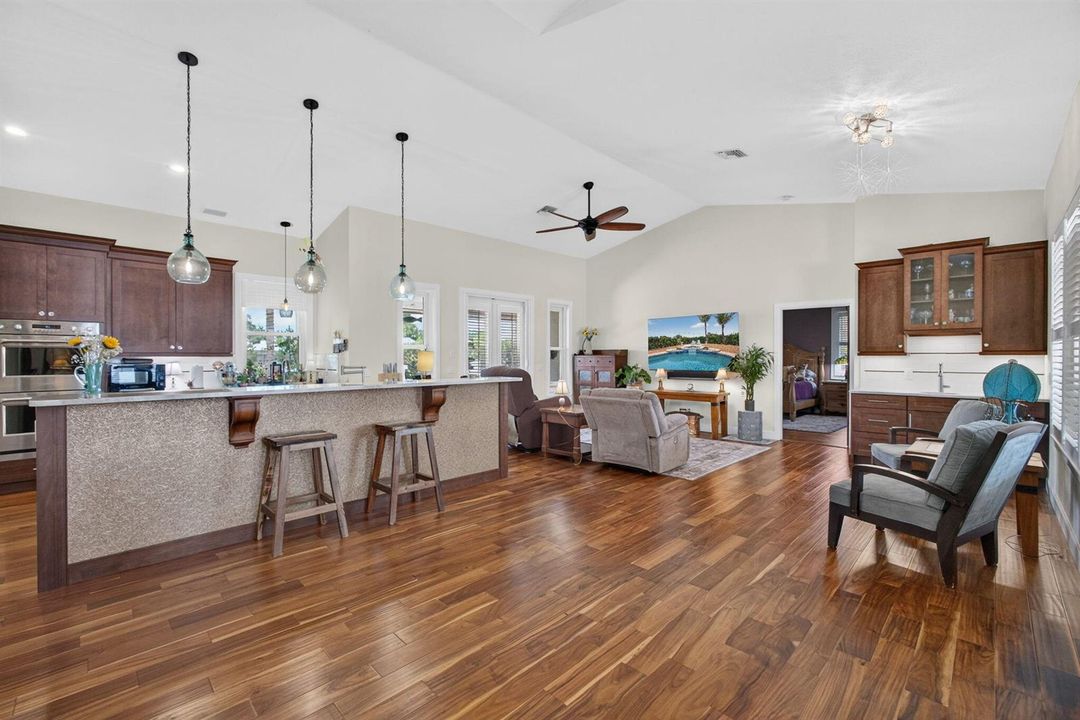 14-web-or-mls-5D1A4116