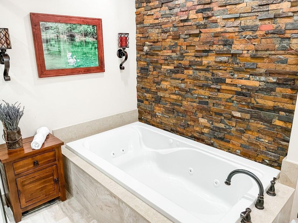Master Bathroom 2