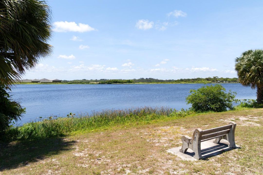 5920 Lake Osborne Dr Lake-large-008-006-