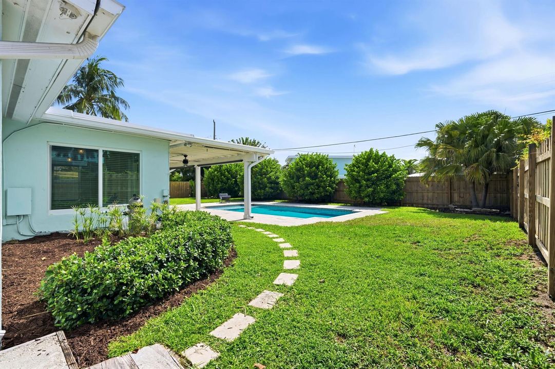 5920 back yard pool