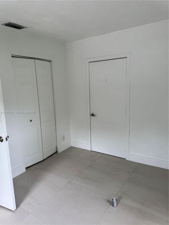 For Rent: $2,700 (3 beds, 2 baths, 1080 Square Feet)
