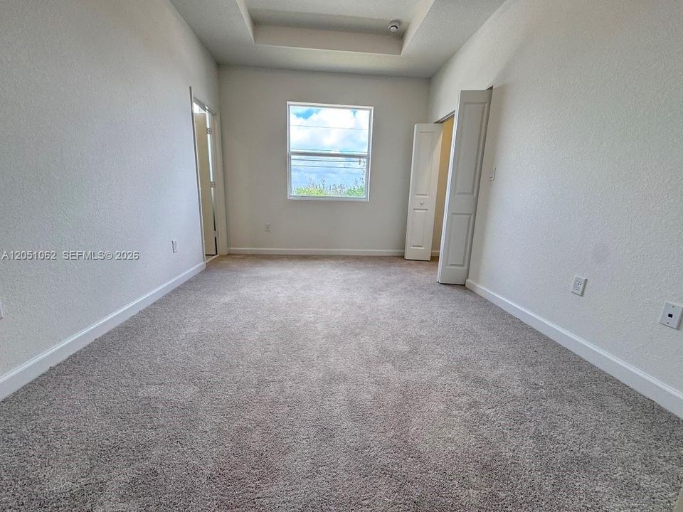 For Rent: $2,350 (3 beds, 2 baths, 1330 Square Feet)