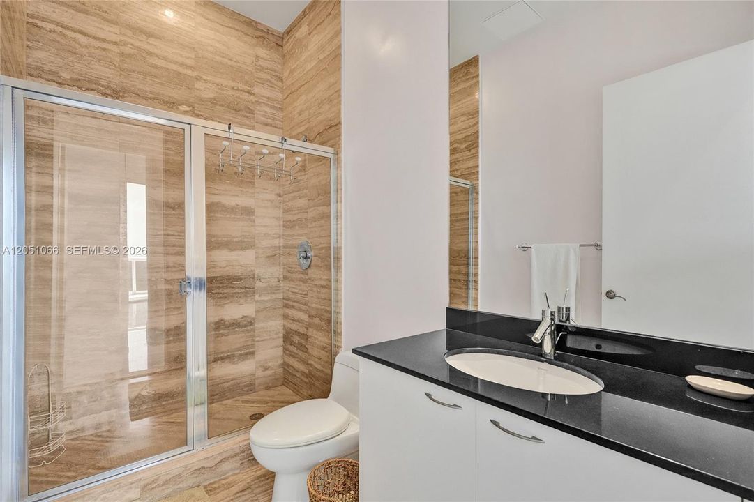For Sale: $1,290,000 (2 beds, 2 baths, 1435 Square Feet)
