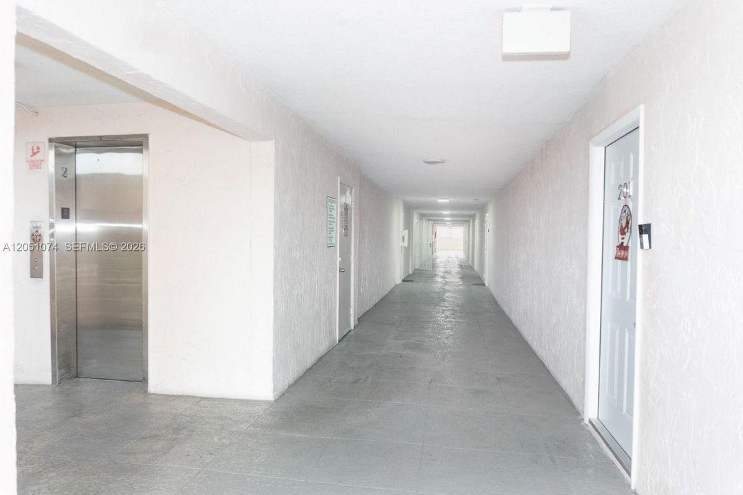En Renta: $2,400 (2 camas, 2 baños, 980 Pies cuadrados)