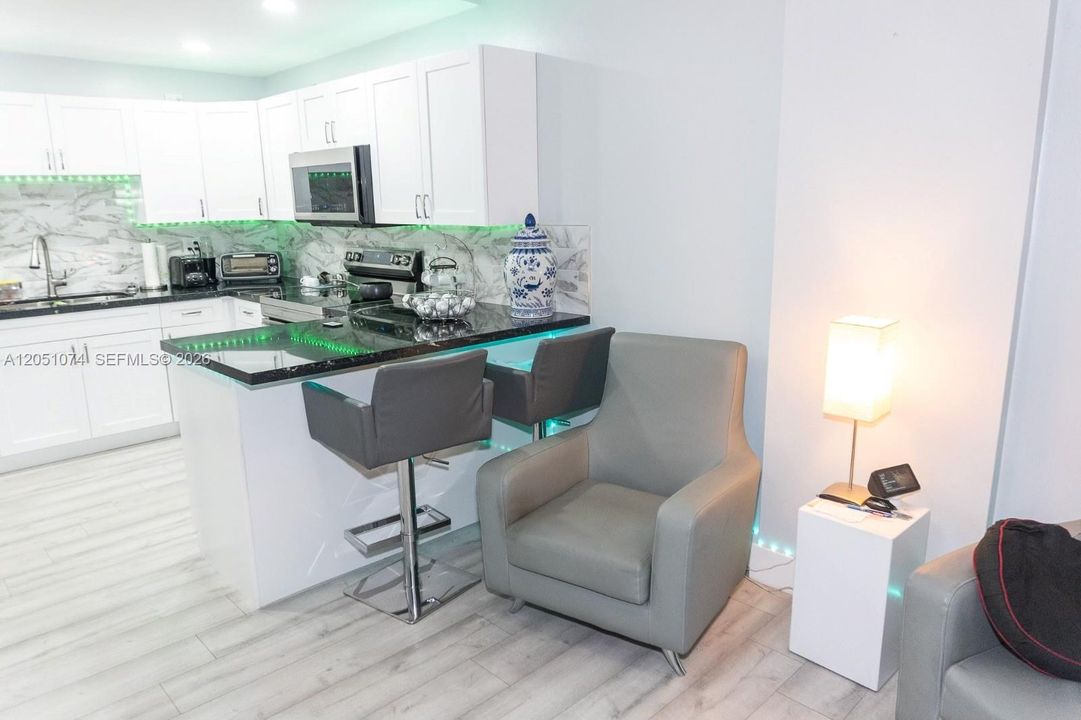 En Renta: $2,400 (2 camas, 2 baños, 980 Pies cuadrados)