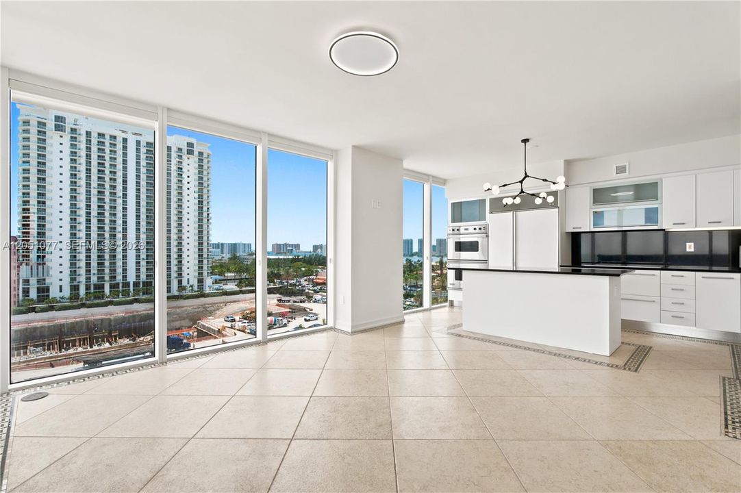 В аренду: $18,500 (4 спален, 5 ванн, 3945 Квадратных фут)