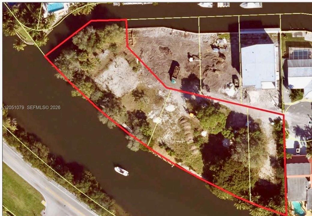 For Sale: $3,100,000 (1.04 acres)