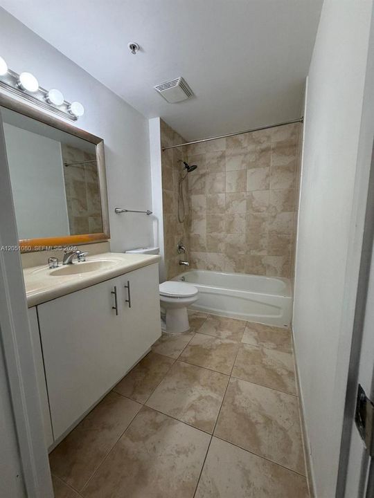 En Renta: $3,650 (2 camas, 2 baños, 1251 Pies cuadrados)