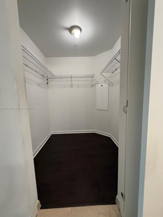 En Renta: $3,650 (2 camas, 2 baños, 1251 Pies cuadrados)