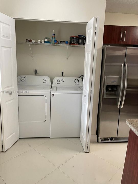 En Renta: $2,440 (2 camas, 2 baños, 1113 Pies cuadrados)