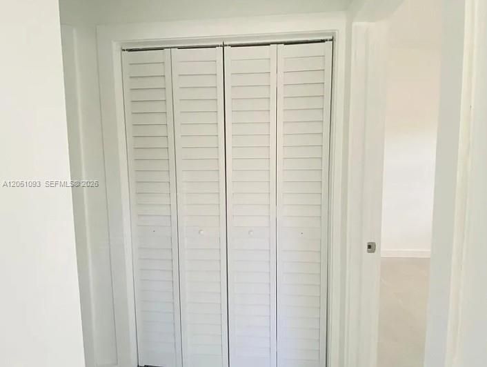 В аренду: $2,200 (2 спален, 1 ванн, 1000 Квадратных фут)