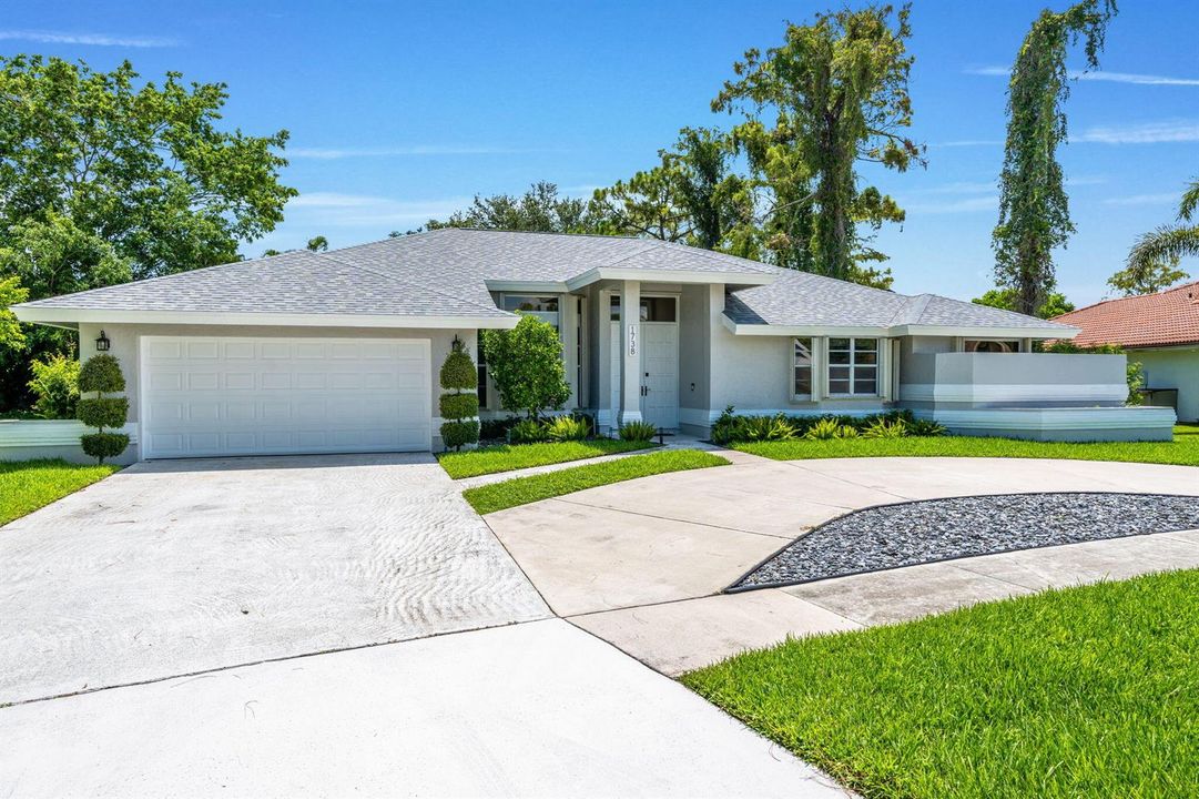 2-web-or-mls-A7408641