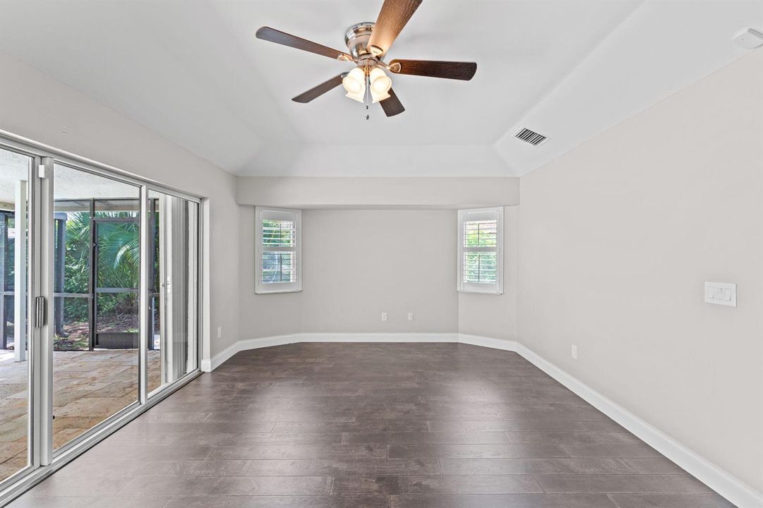 26-web-or-mls-A7408617