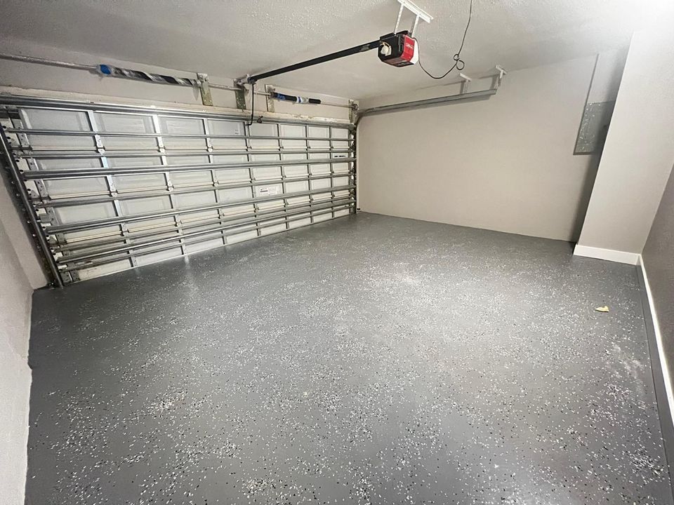 2 Car Garage