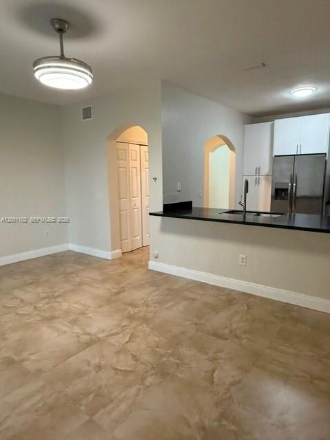 For Rent: $3,000 (3 beds, 2 baths, 1450 Square Feet)