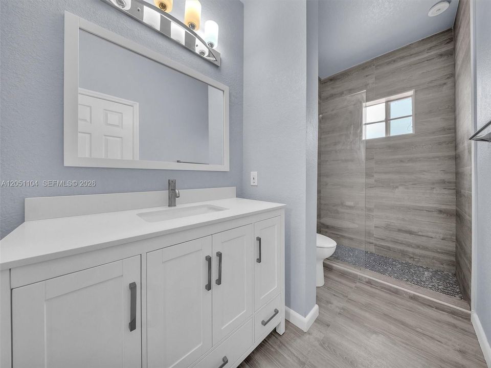 For Sale: $420,000 (3 beds, 2 baths, 1428 Square Feet)