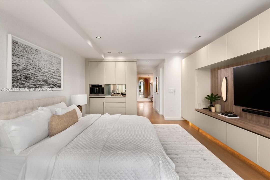 For Sale: $5,250,000 (3 beds, 3 baths, 3140 Square Feet)