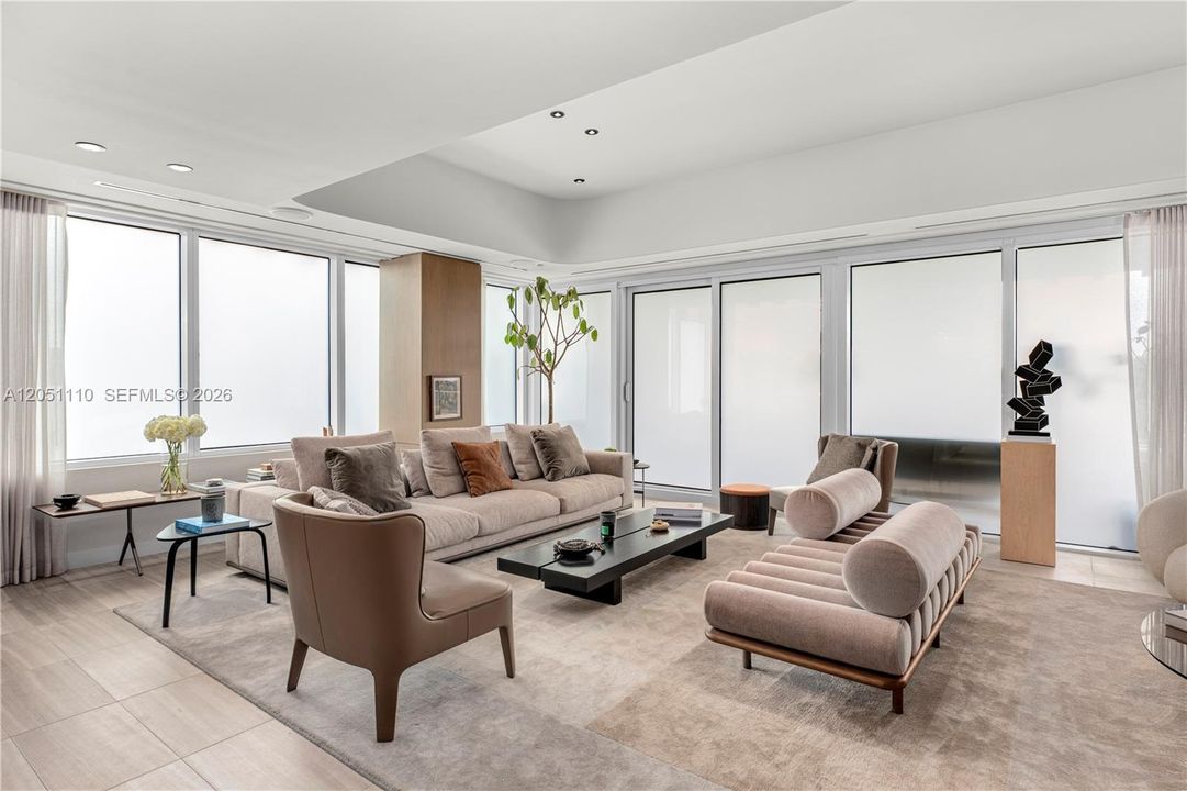 For Sale: $5,250,000 (3 beds, 3 baths, 3140 Square Feet)