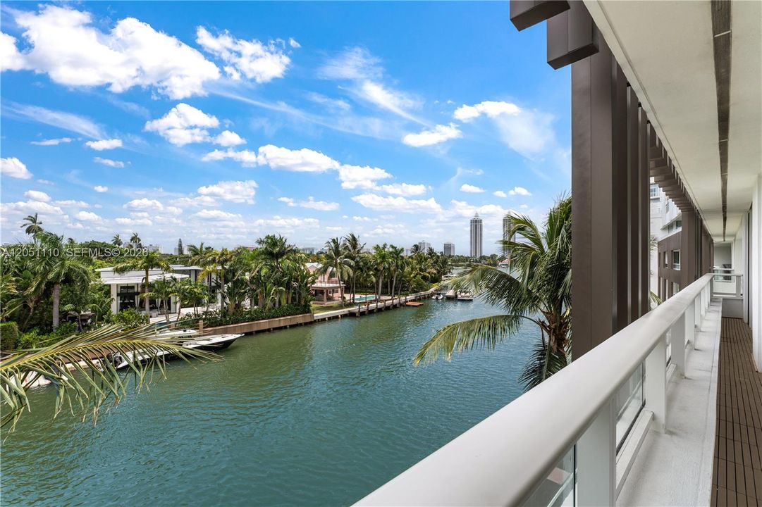 For Sale: $5,250,000 (3 beds, 3 baths, 3140 Square Feet)