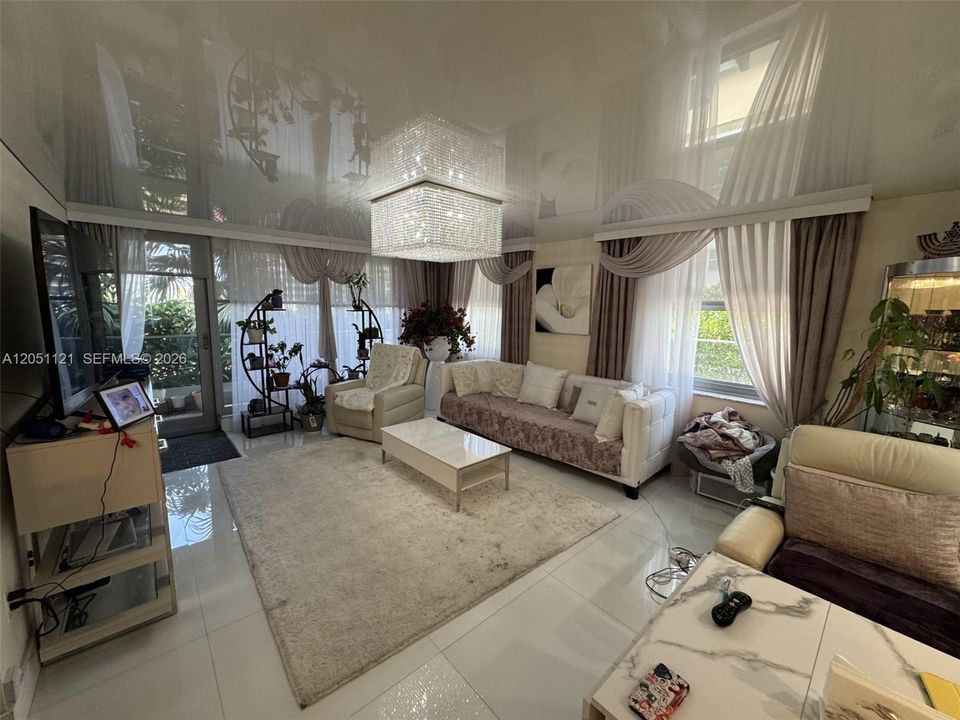 En Venta: $625,000 (2 camas, 2 baños, 1527 Pies cuadrados)