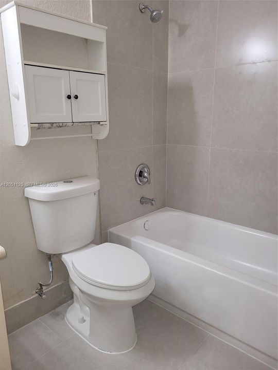 В аренду: $1,800 (3 спален, 2 ванн, 1182 Квадратных фут)