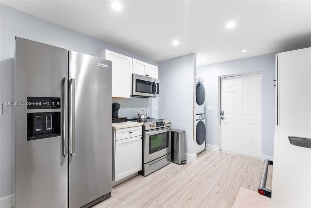 En Renta: $3,750 (2 camas, 2 baños, 1008 Pies cuadrados)
