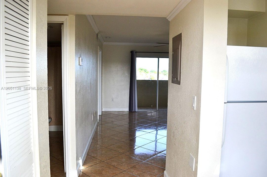 En Renta: $2,200 (2 camas, 2 baños, 912 Pies cuadrados)