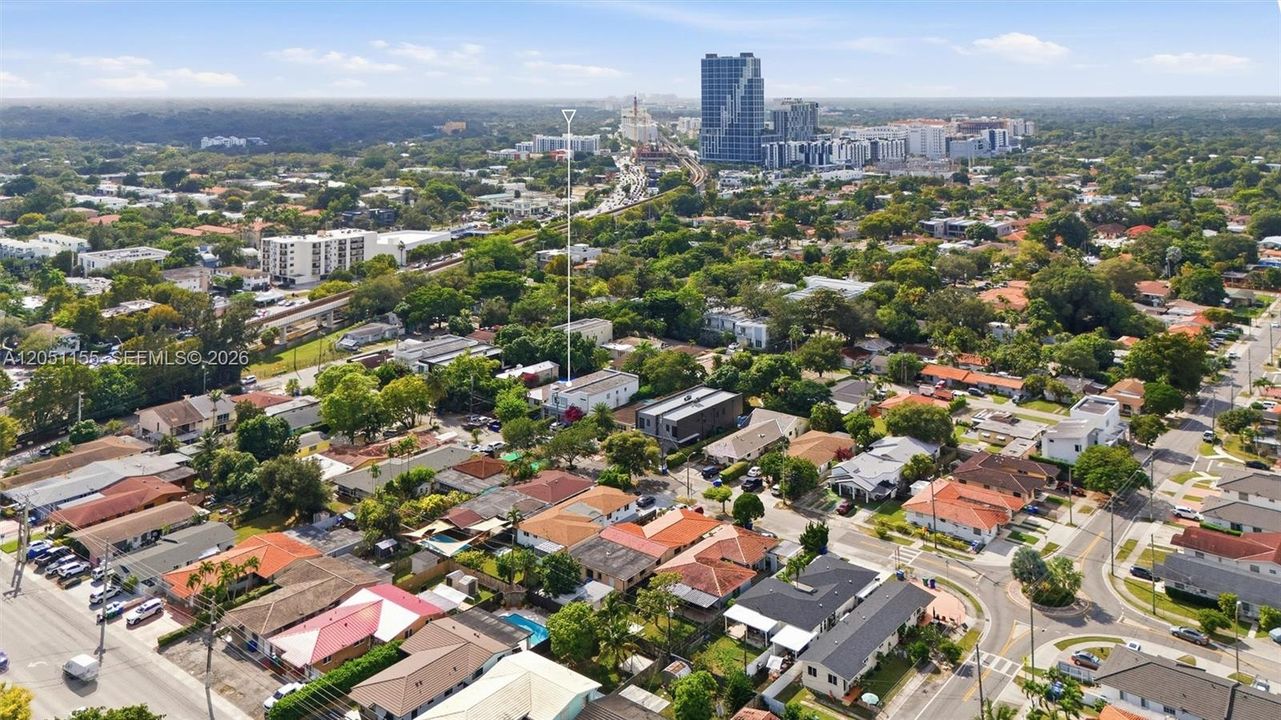 На продажу: $1,650,000 (3 спален, 3 ванн, 2039 Квадратных фут)