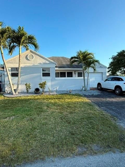 En Venta: $514,900 (3 camas, 2 baños, 1255 Pies cuadrados)