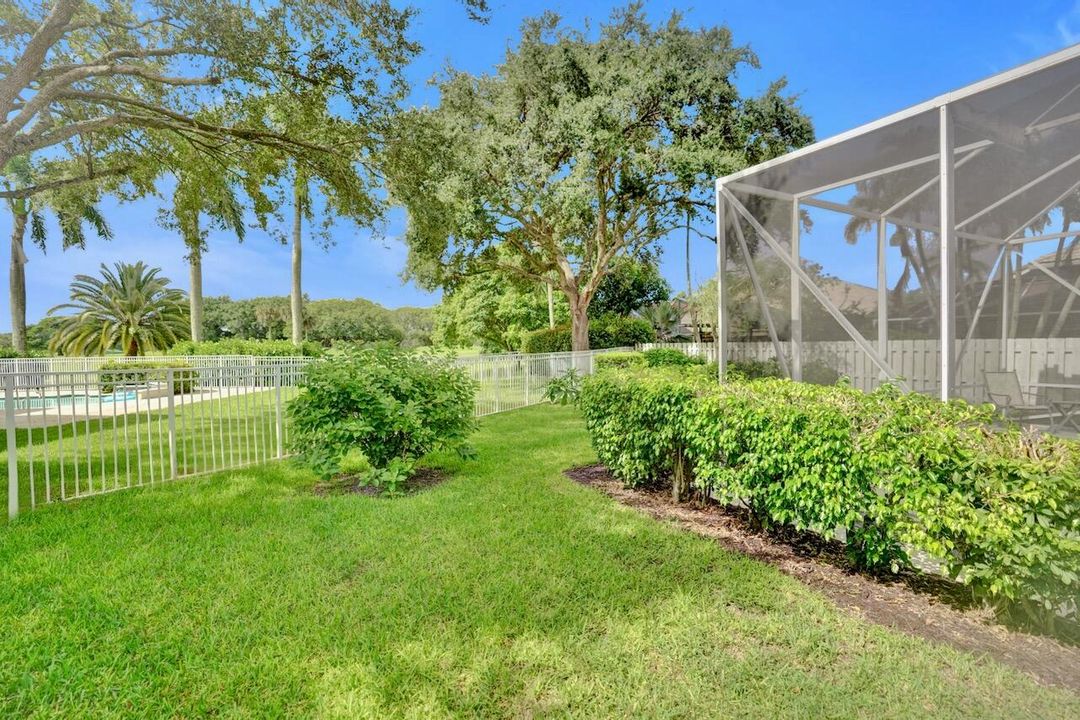 5886 Bay Hill Cir - 48