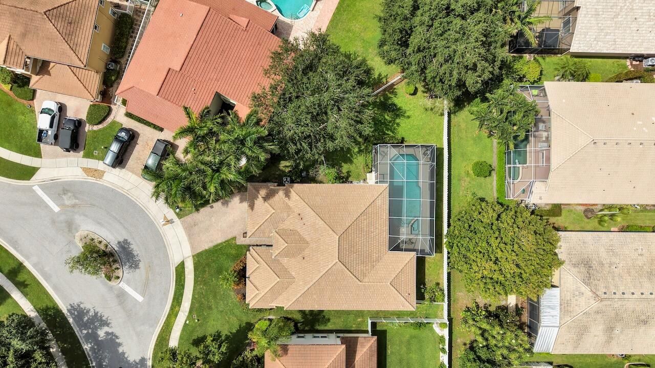 5886 Bay Hill Cir - 51