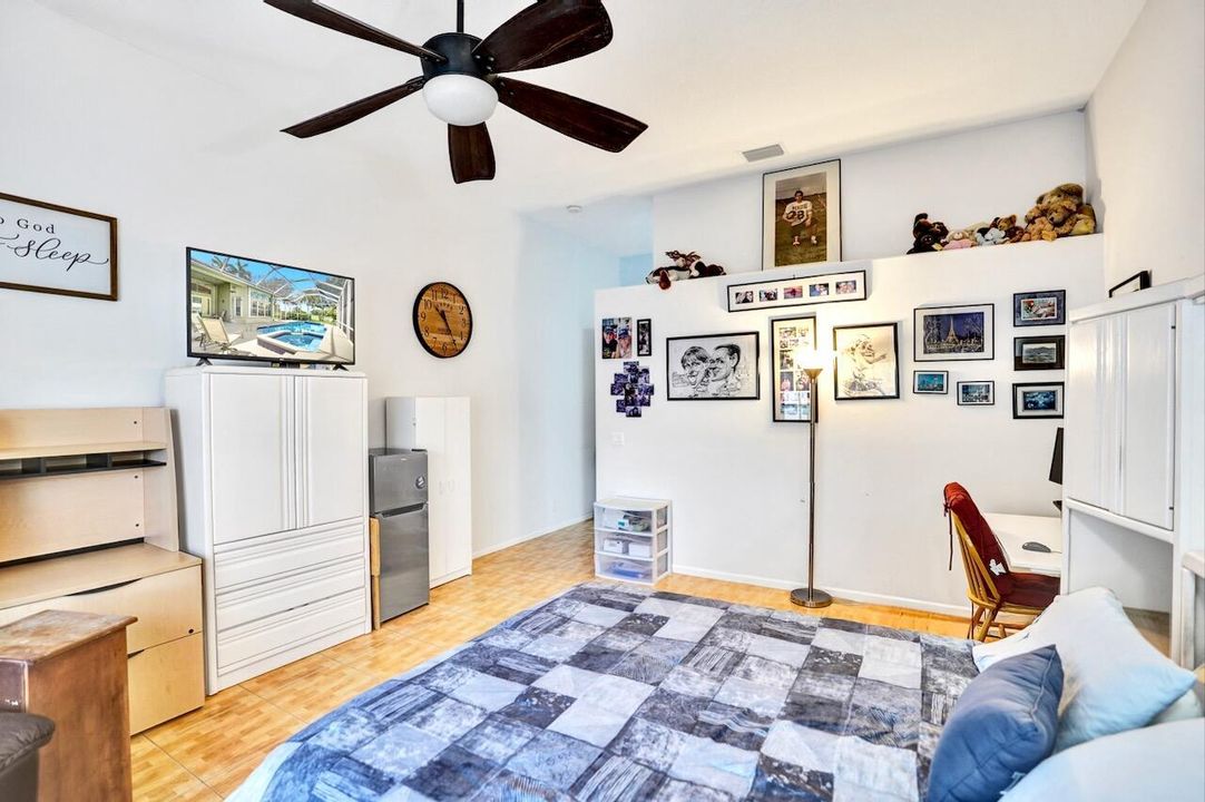 5886 Bay Hill Cir - 26