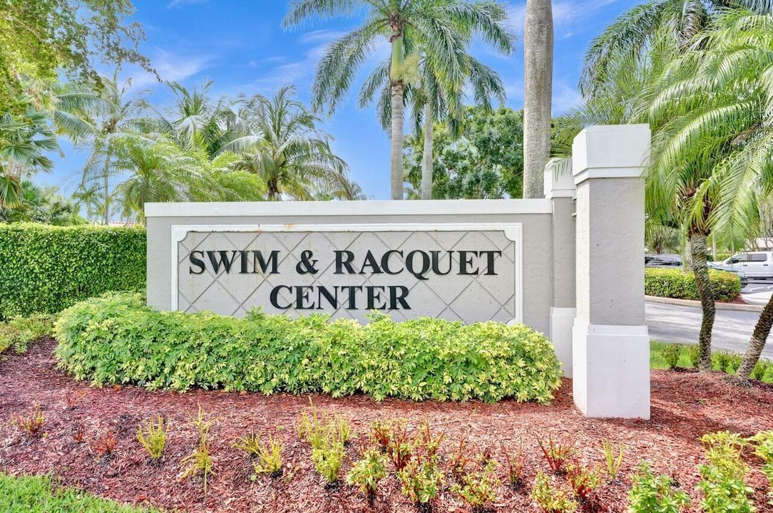 5886 Bay Hill Cir - 62