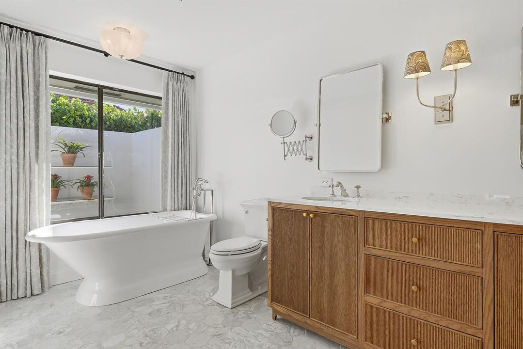 Peaceful Soaking Tub