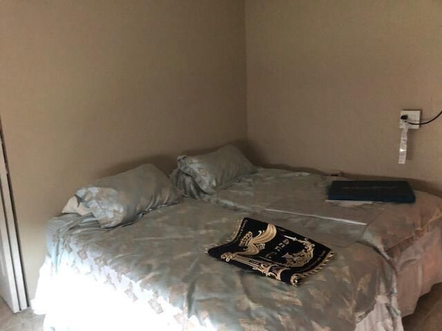 the extra room 2