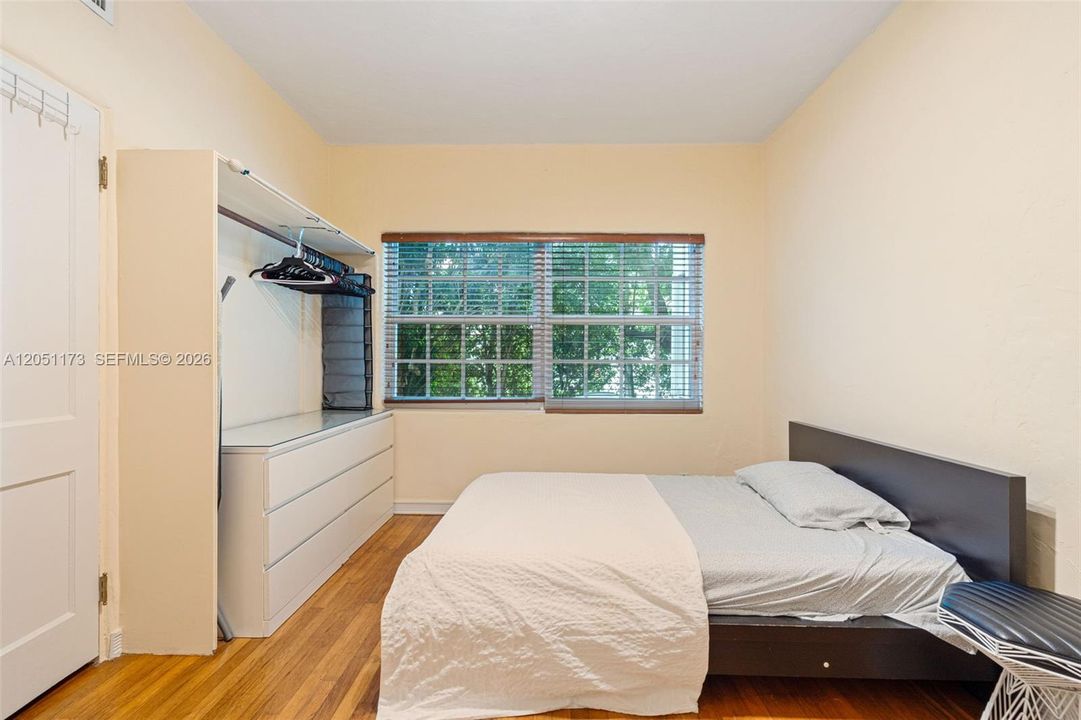 В аренду: $3,250 (2 спален, 1 ванн, 1253 Квадратных фут)