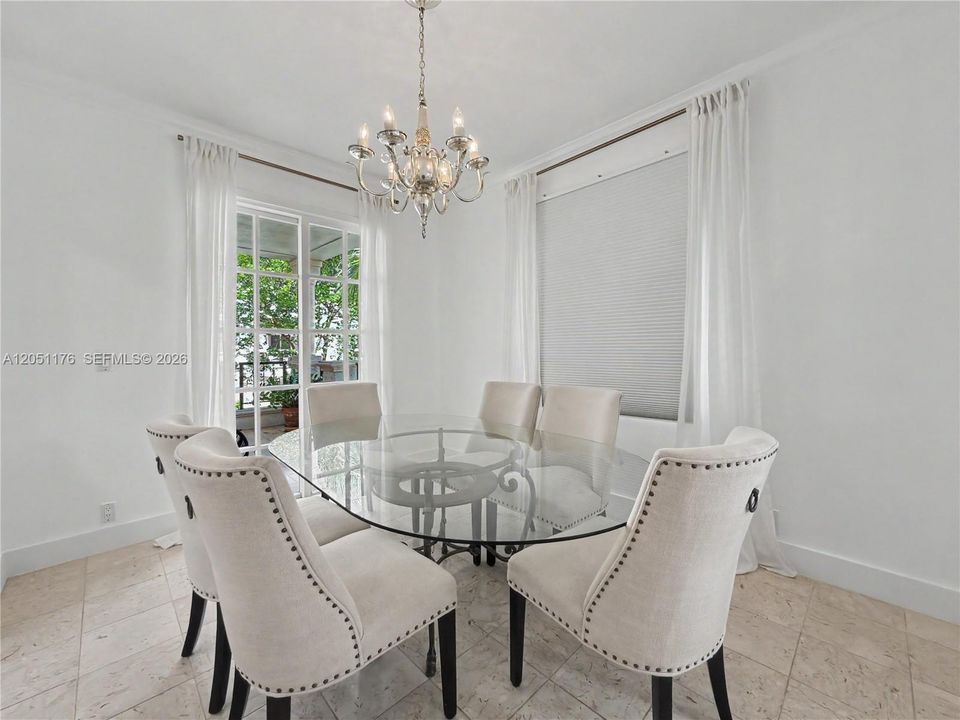 For Sale: $4,850,000 (3 beds, 3 baths, 2744 Square Feet)