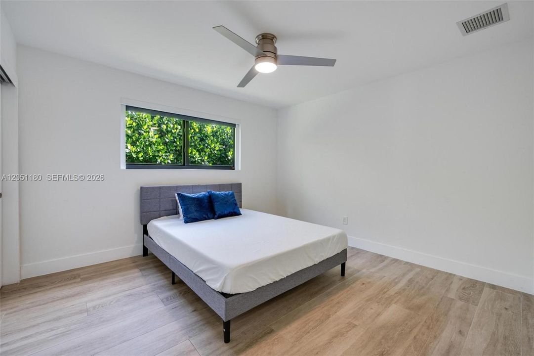 For Sale: $1,525,000 (3 beds, 3 baths, 2653 Square Feet)