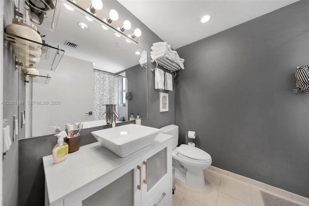 For Sale: $838,000 (3 beds, 2 baths, 1771 Square Feet)