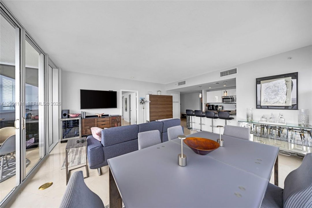 For Sale: $838,000 (3 beds, 2 baths, 1771 Square Feet)