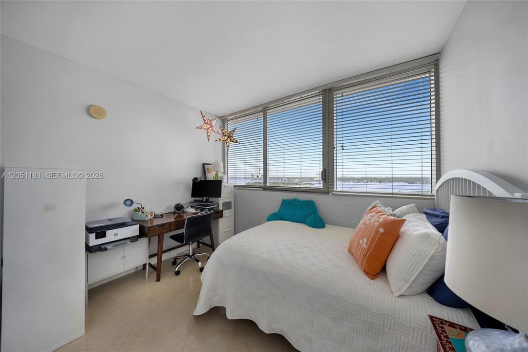 For Sale: $838,000 (3 beds, 2 baths, 1771 Square Feet)