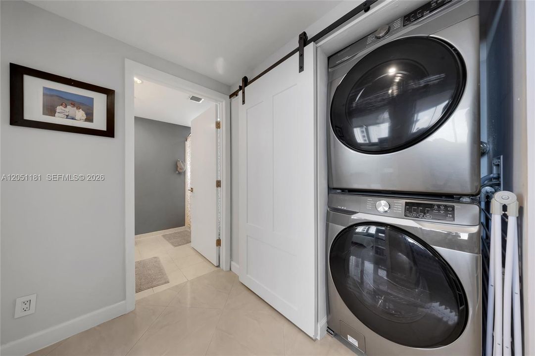 For Sale: $838,000 (3 beds, 2 baths, 1771 Square Feet)