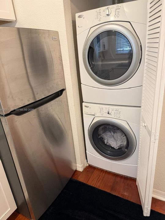 В аренду: $3,000 (3 спален, 2 ванн, 1182 Квадратных фут)