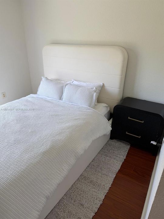 В аренду: $3,000 (3 спален, 2 ванн, 1182 Квадратных фут)